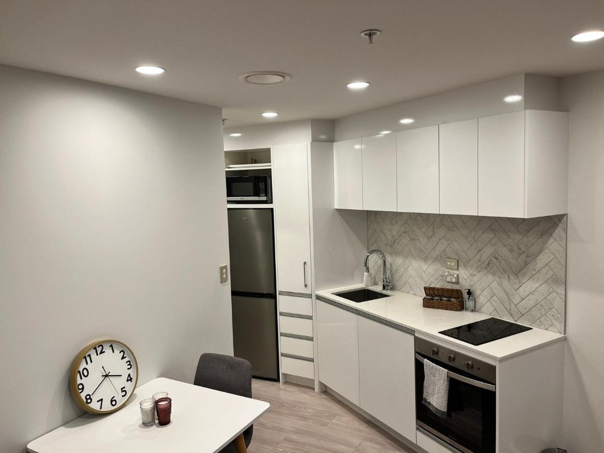 Free Wifi!! Spacious 1-Bedroom Apt, Auckland Cbd מראה חיצוני תמונה